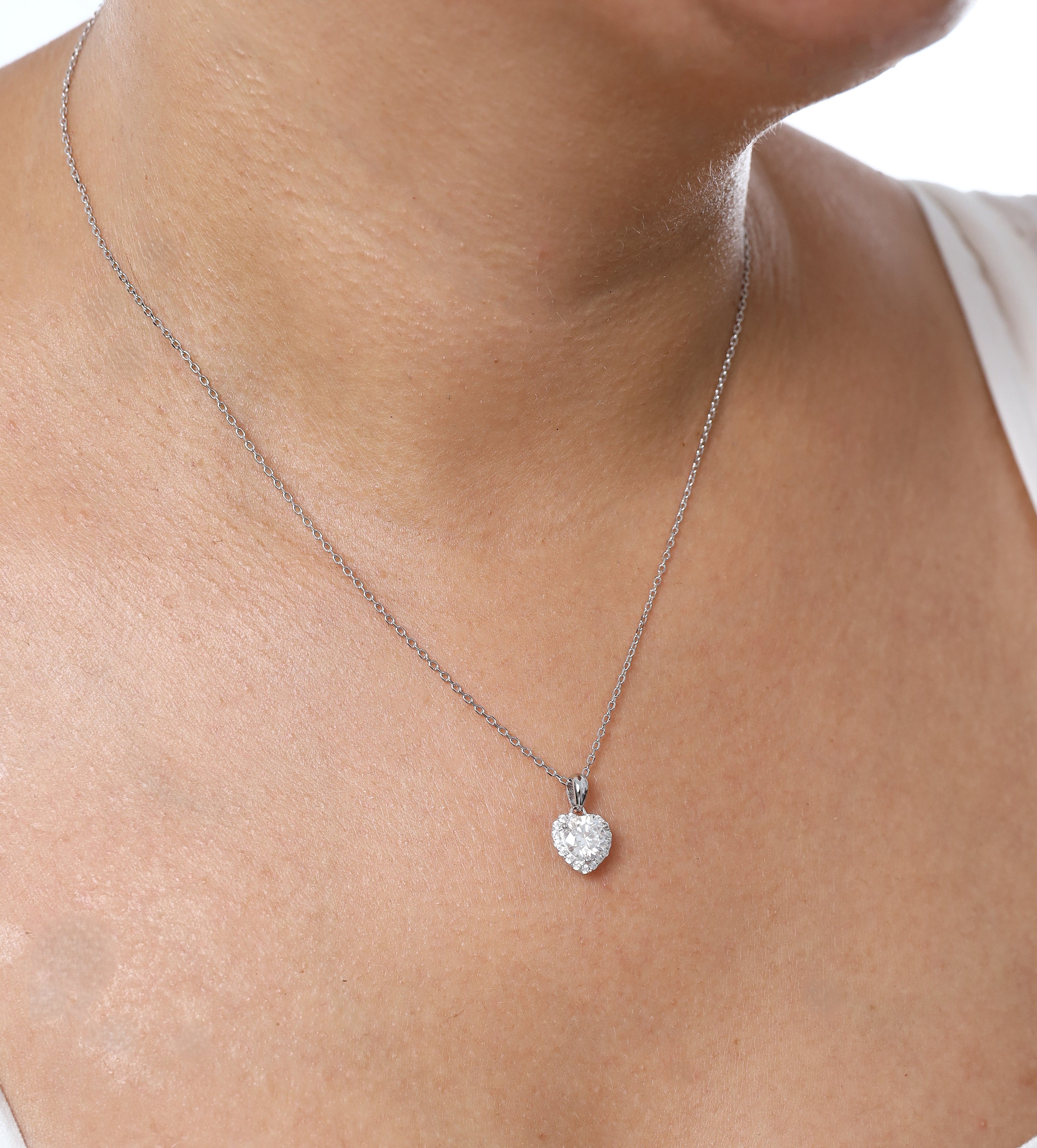Collier Cœur Serti Moissanites Argent Massif Rhodié