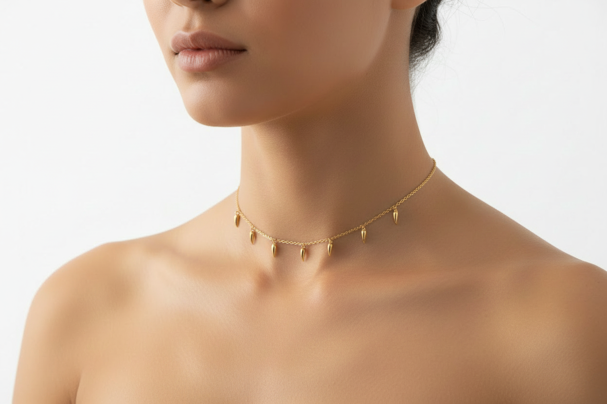 Collier minimaliste ras le cou piment argent massif doré