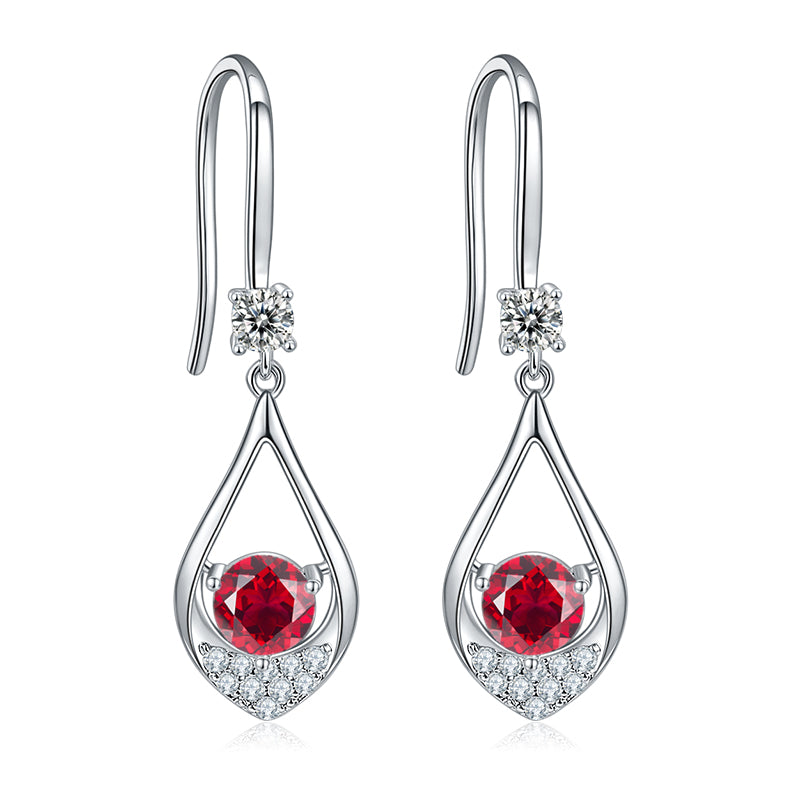 Boucles d’oreilles Mira pendantes Rubis de synthèse et Moissanites Argent Massif Rhodié