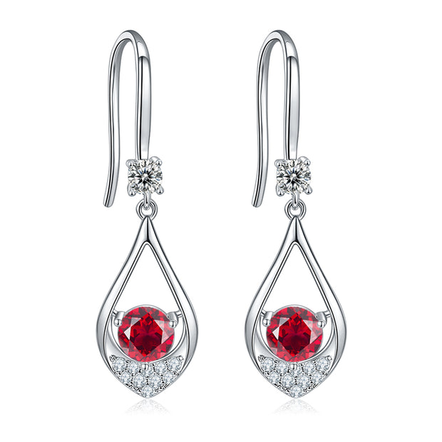 Boucles d’oreilles Mira pendantes Rubis de synthèse et Moissanites Argent Massif Rhodié