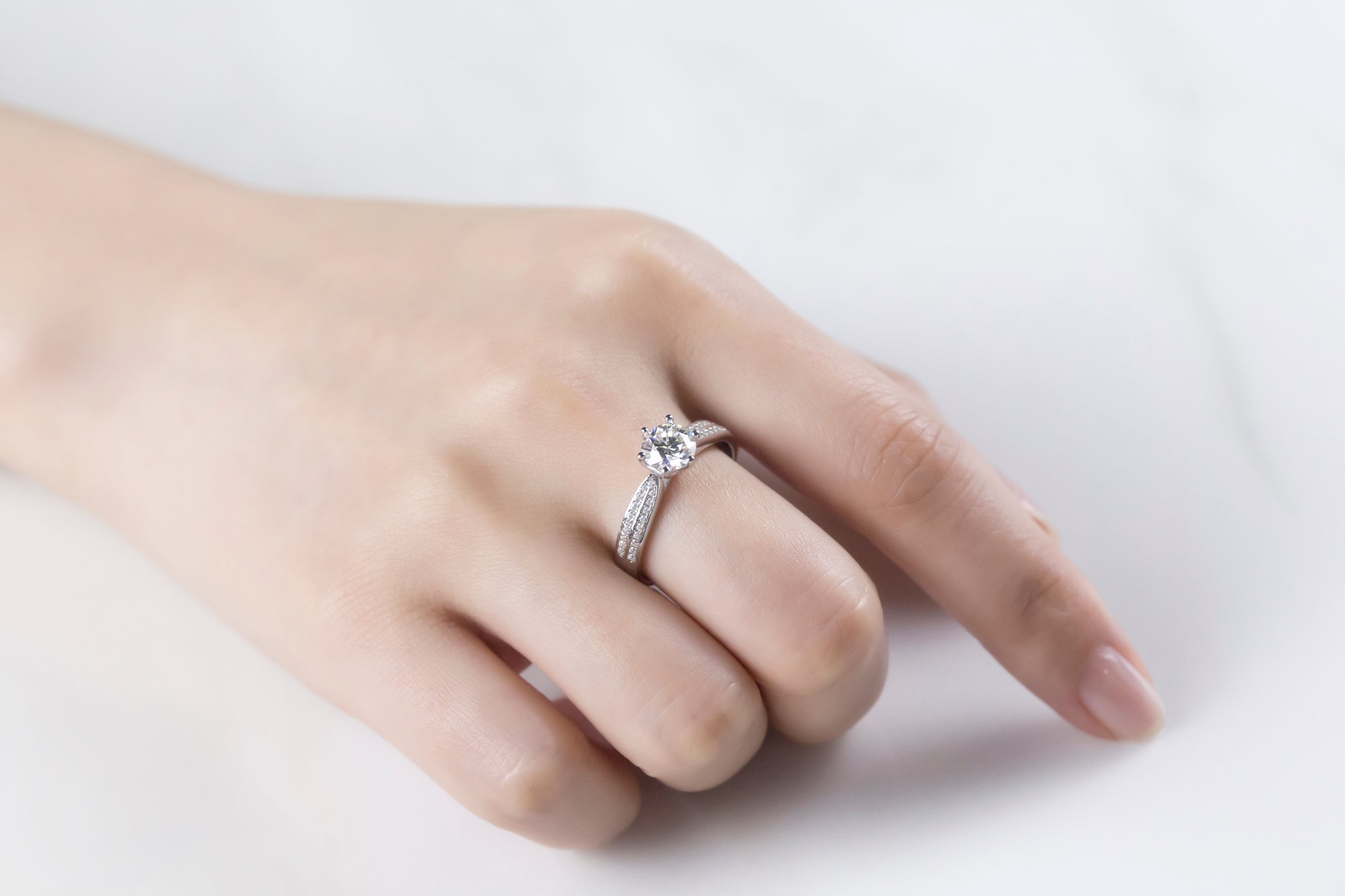 Bague Grace Moissanite Argent Massif Rhodié