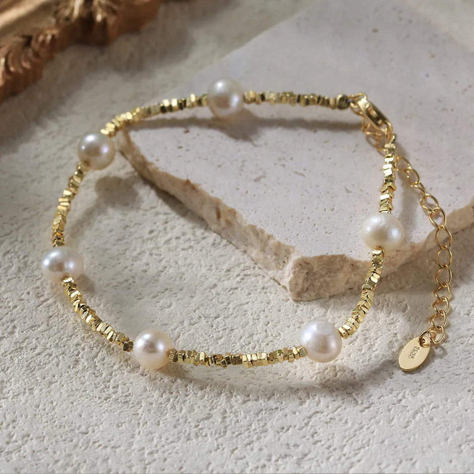 Bracelet géométrique argent massif doré et perles naturelles