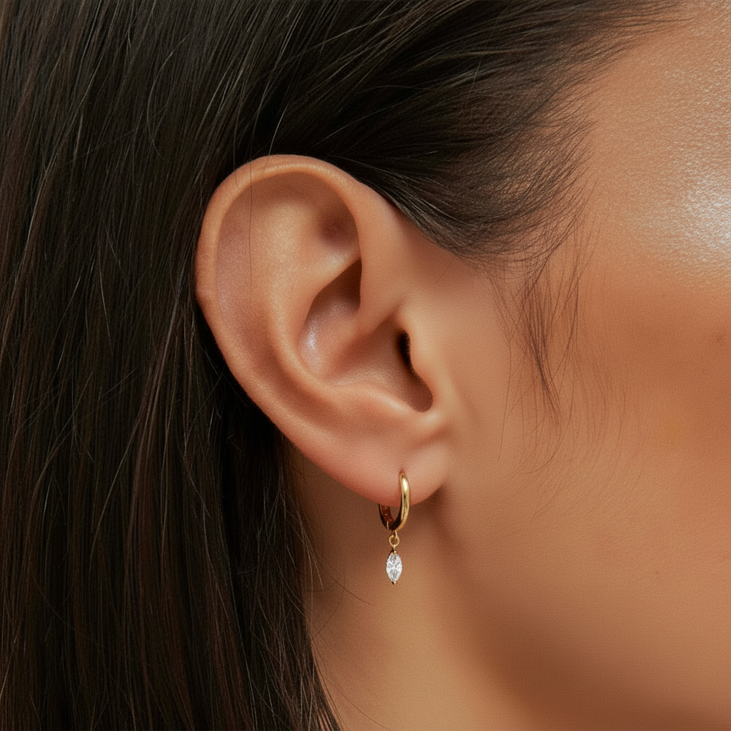 Boucles d'oreilles créoles en argent massif doré à l'or fin et zirconium, design géométrique