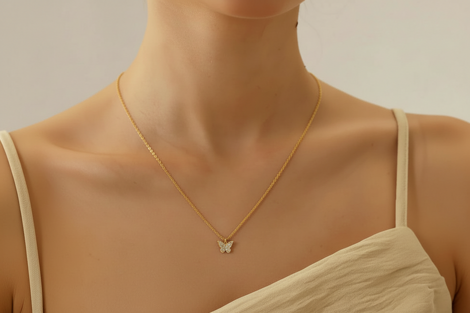 Collier Papillon argent massif doré à l'or fin et moissanites