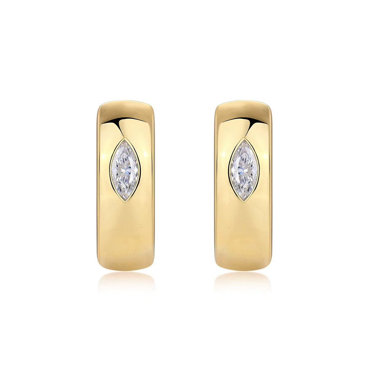 Boucles d'oreilles créoles géométrique argent massif doré à l'or fin et moissanites